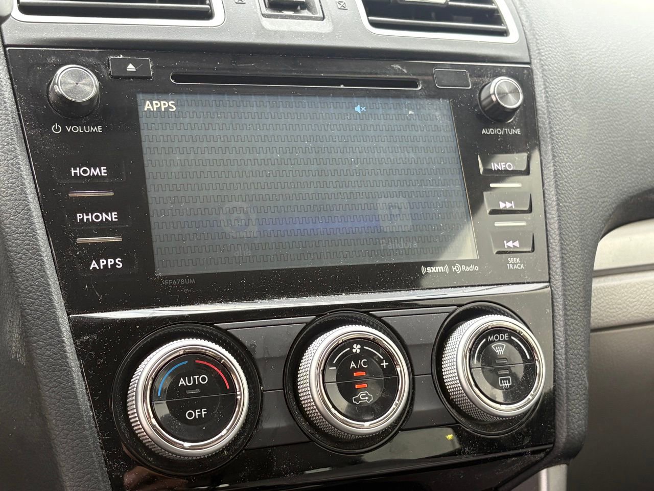 Used 2017 Subaru Forester 2.5i Premium AWD/4WD image 10