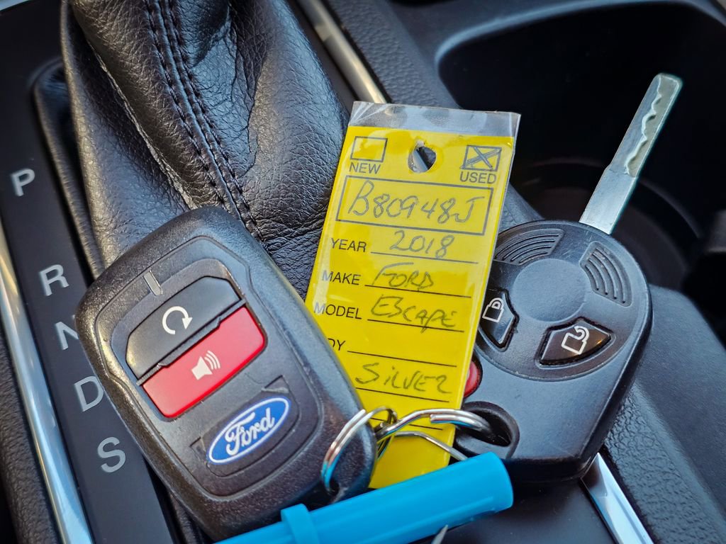 Used 2018 Ford Escape SE image 36