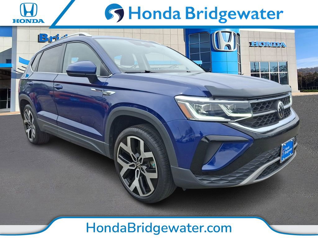 Used 2022 Volkswagen Taos SEL AWD/4WD image 1