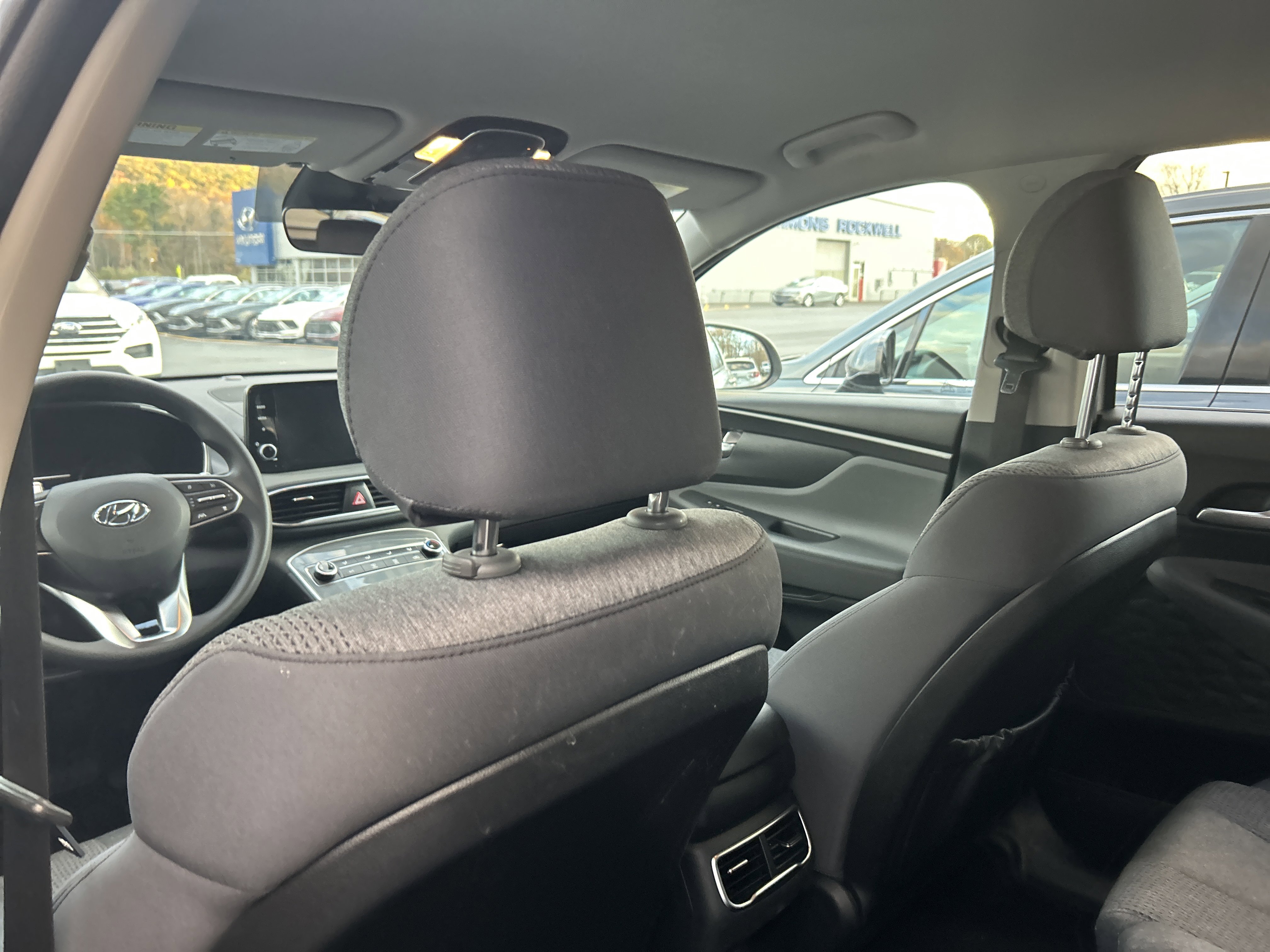 Used 2023 Hyundai Santa Fe SE image 29