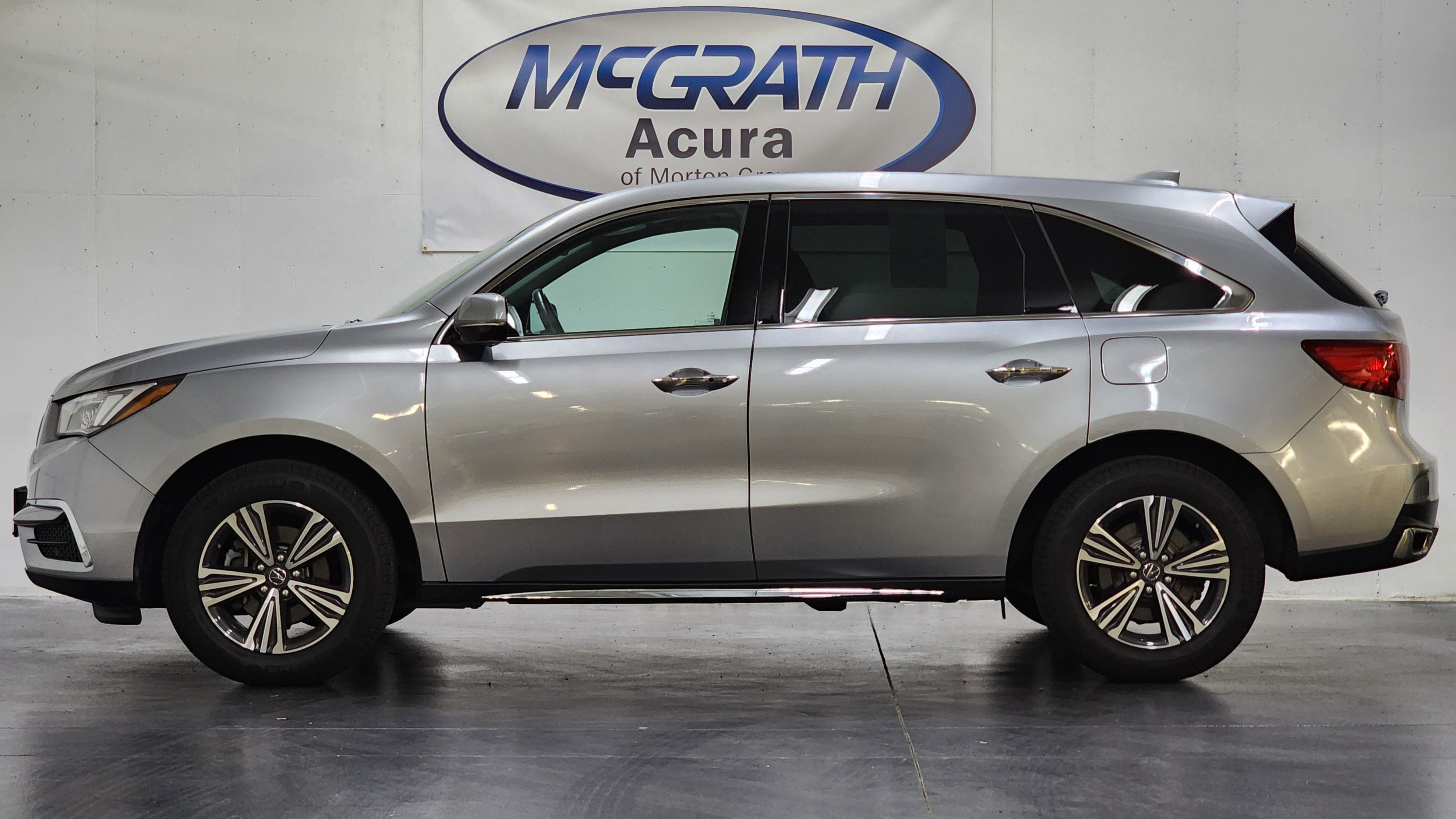 Used 2018 Acura MDX SH-AWD image 10