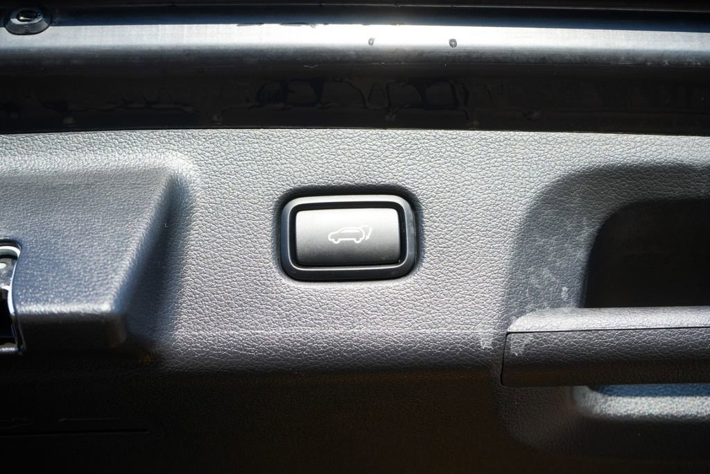 Used 2025 Hyundai Palisade Calligraphy image 10