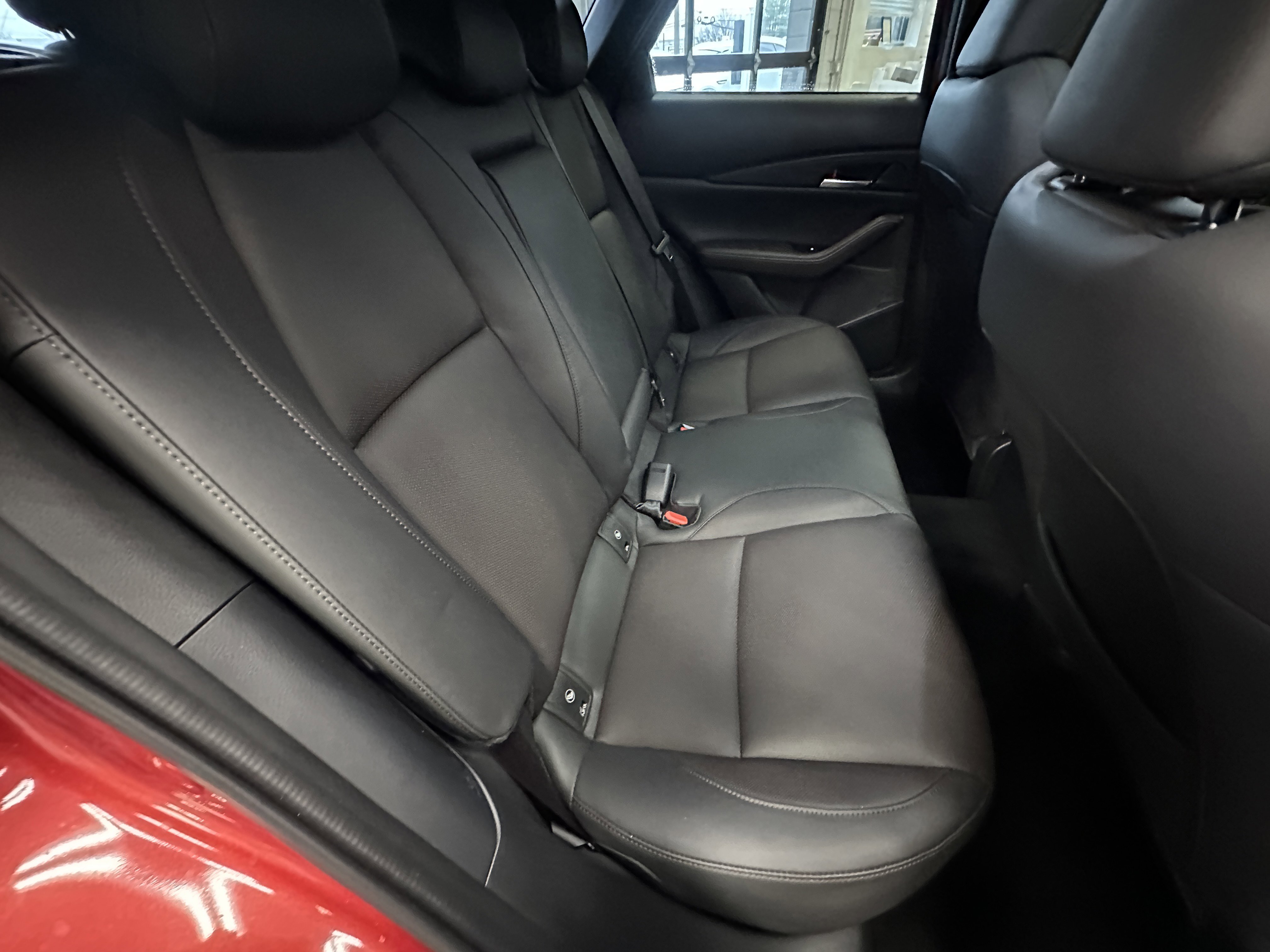 Certified 2023 MAZDA CX-30 AWD 2.5 S w/ Premium Package image 33