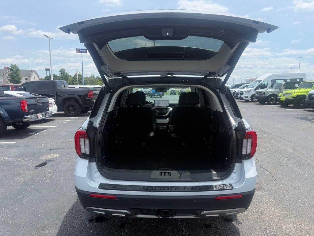 New 2026 Ford Explorer Active w/ Active Comfort Package AWD/4WD image 36