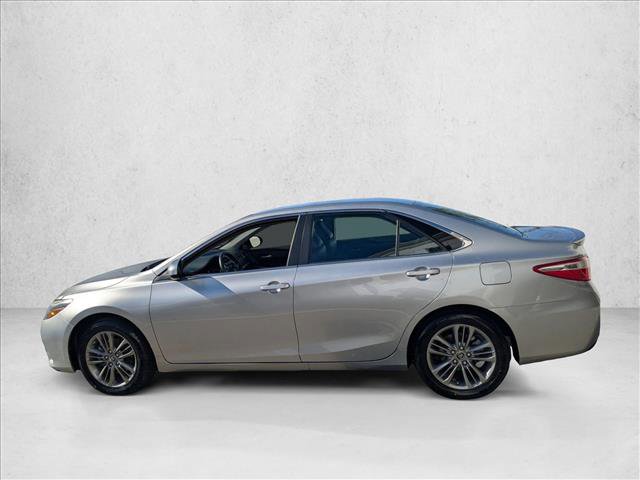 Used 2016 Toyota Camry SE image 8