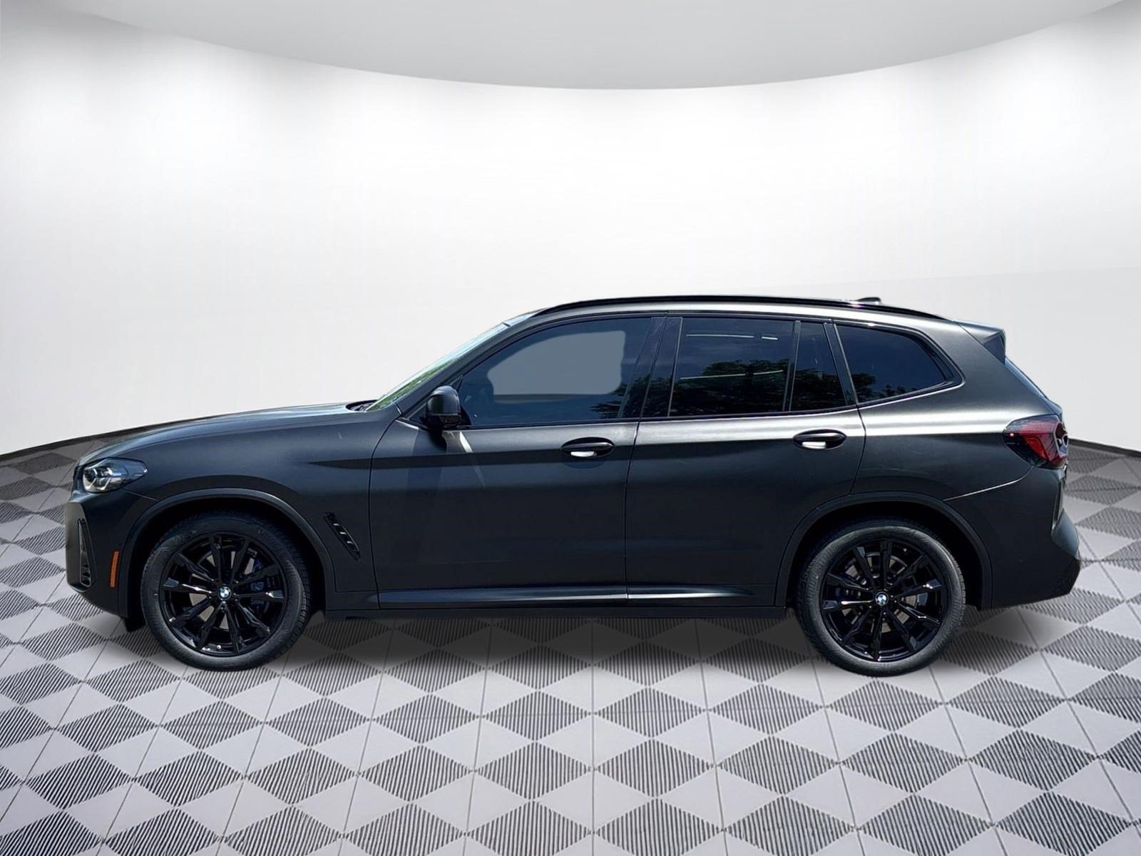 Certified 2023 BMW X3 M40i AWD/4WD image 2