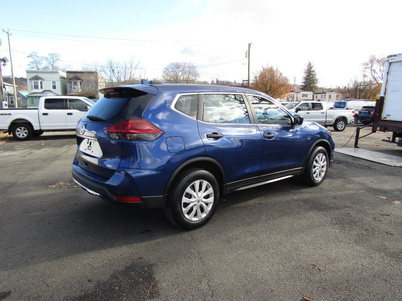Used 2020 Nissan Rogue S image 7
