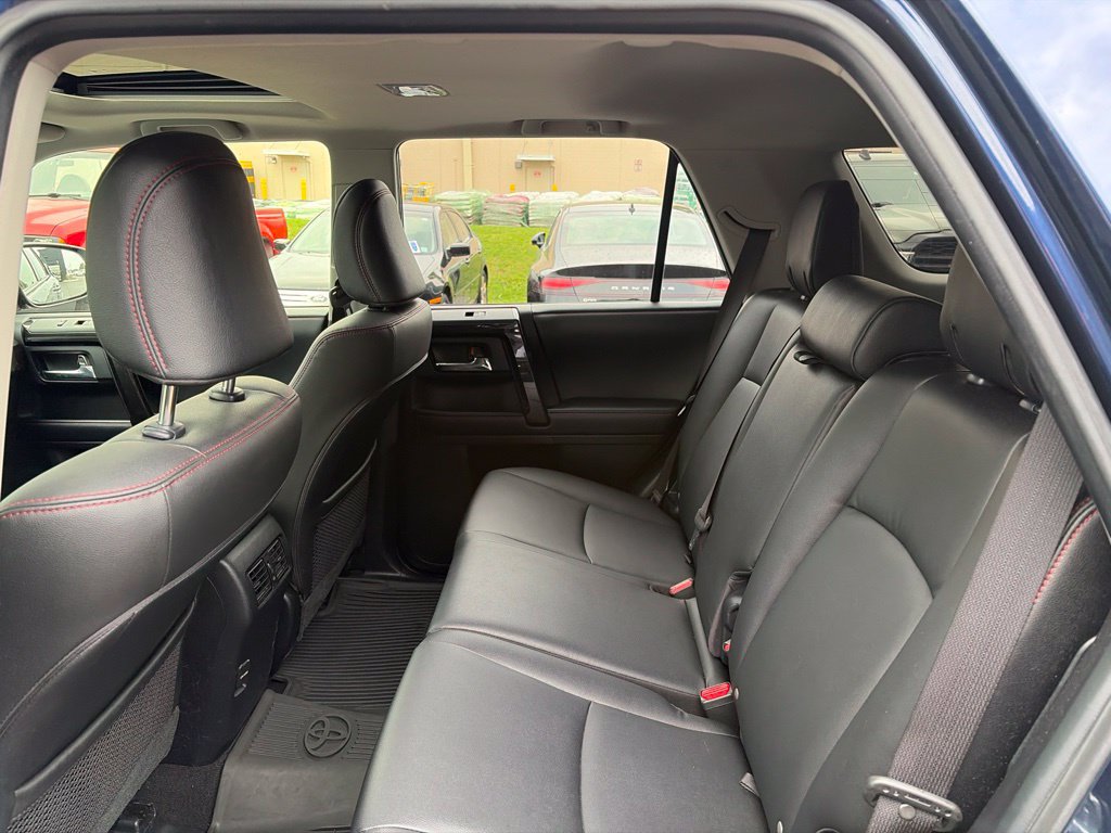 Used 2019 Toyota 4Runner TRD Off-Road Premium AWD/4WD image 19