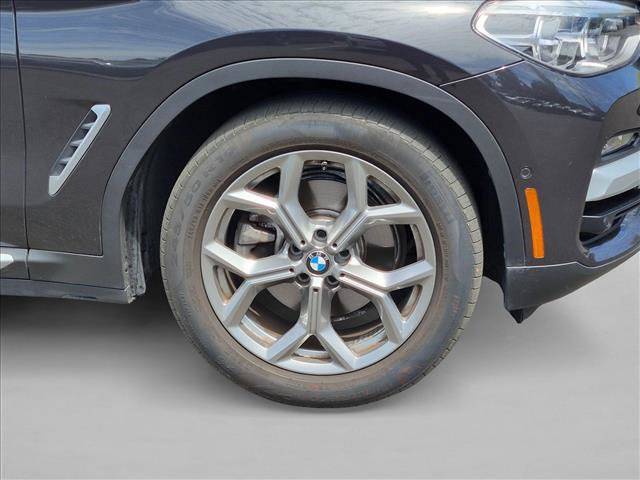 Used 2021 BMW X3 xDrive30e w/ Executive Package AWD/4WD image 15