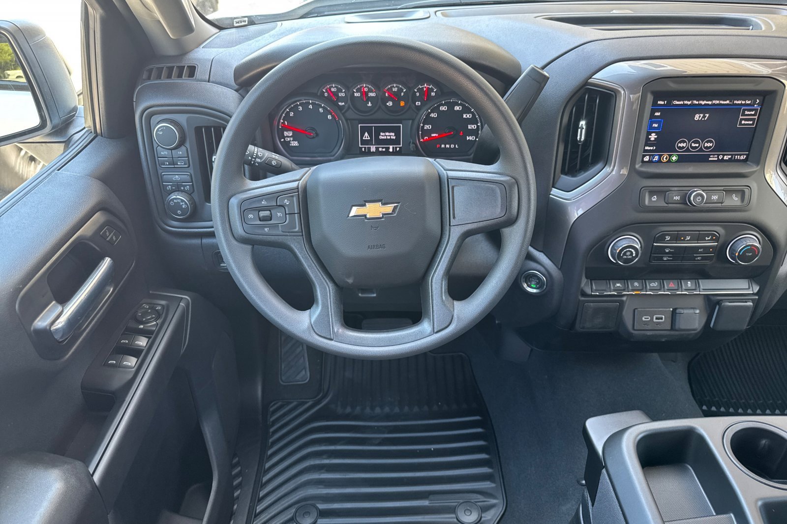 New 2025 Chevrolet Silverado 1500 Custom image 12