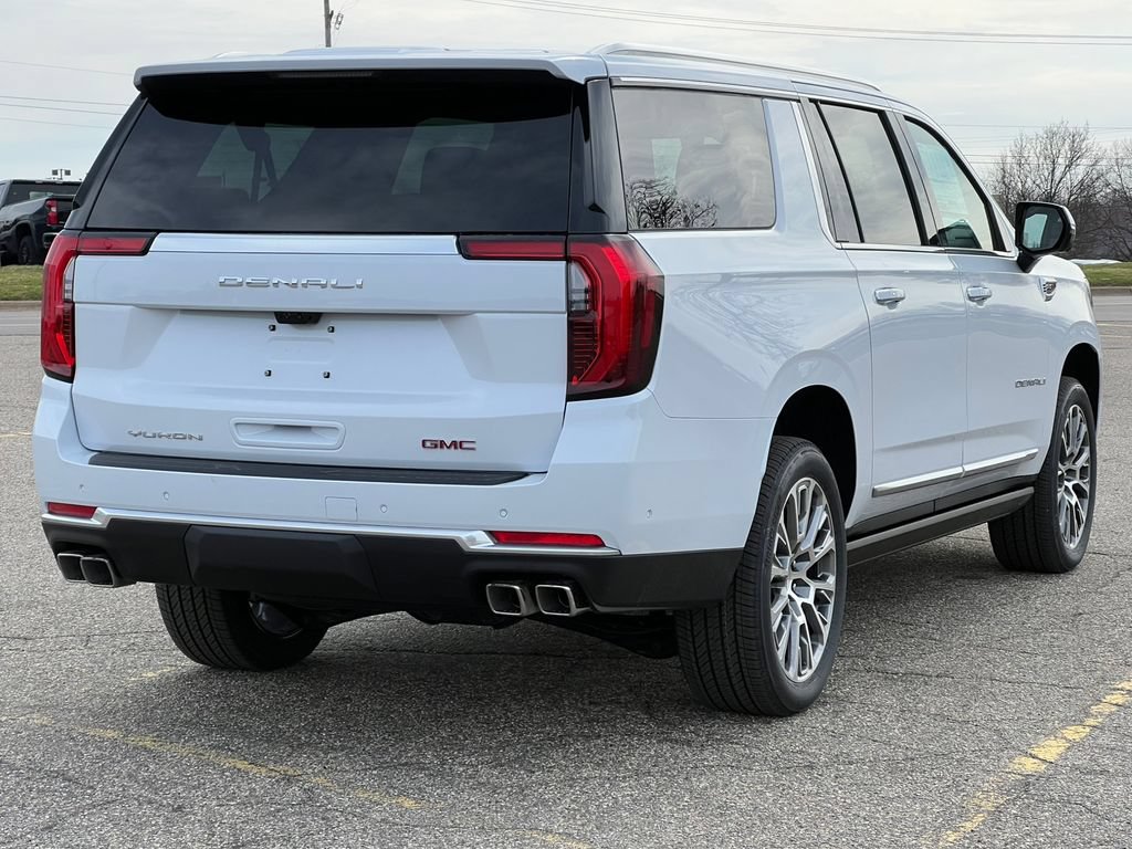 New 2026 GMC Yukon XL Denali w/ Denali Reserve Package AWD/4WD image 47