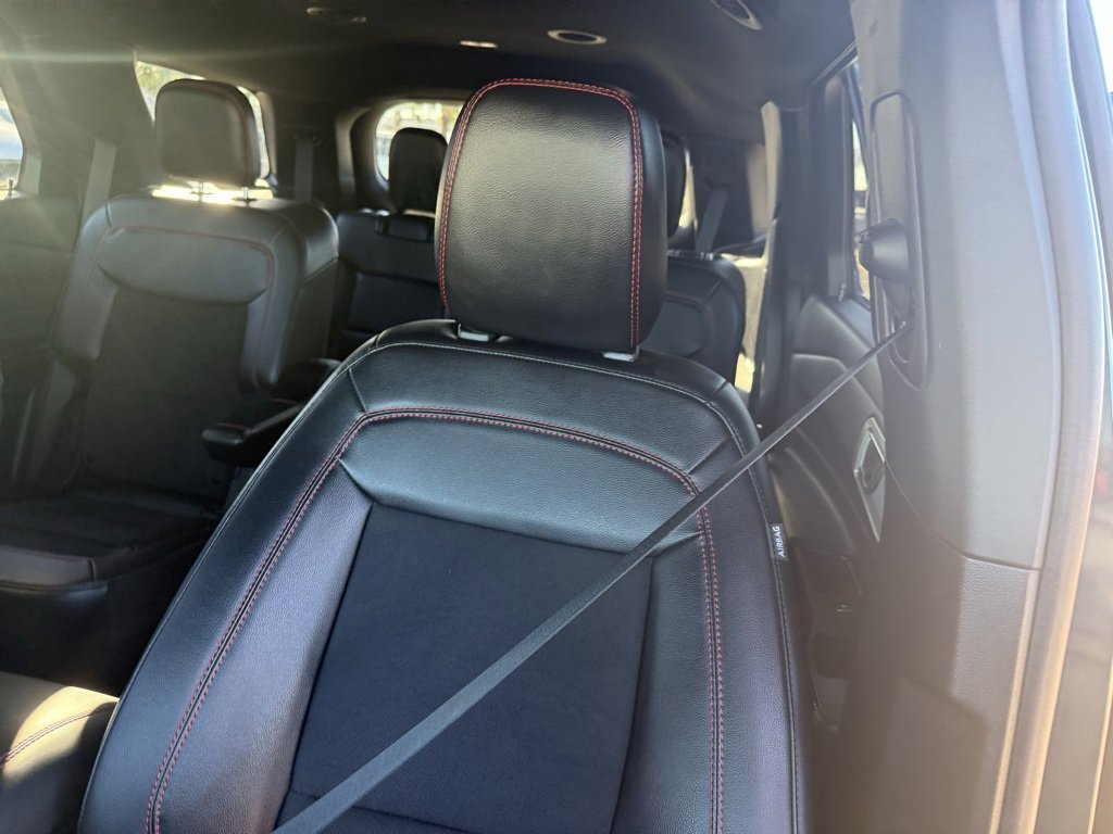 Used 2023 Ford Explorer ST-Line w/ Class IV Trailer Tow Package image 20