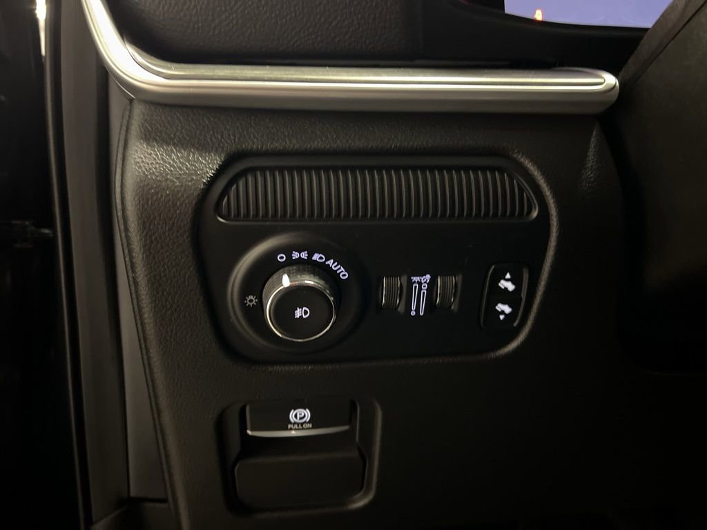 Used 2024 Jeep Wagoneer Series II w/ Premium Group I image 19