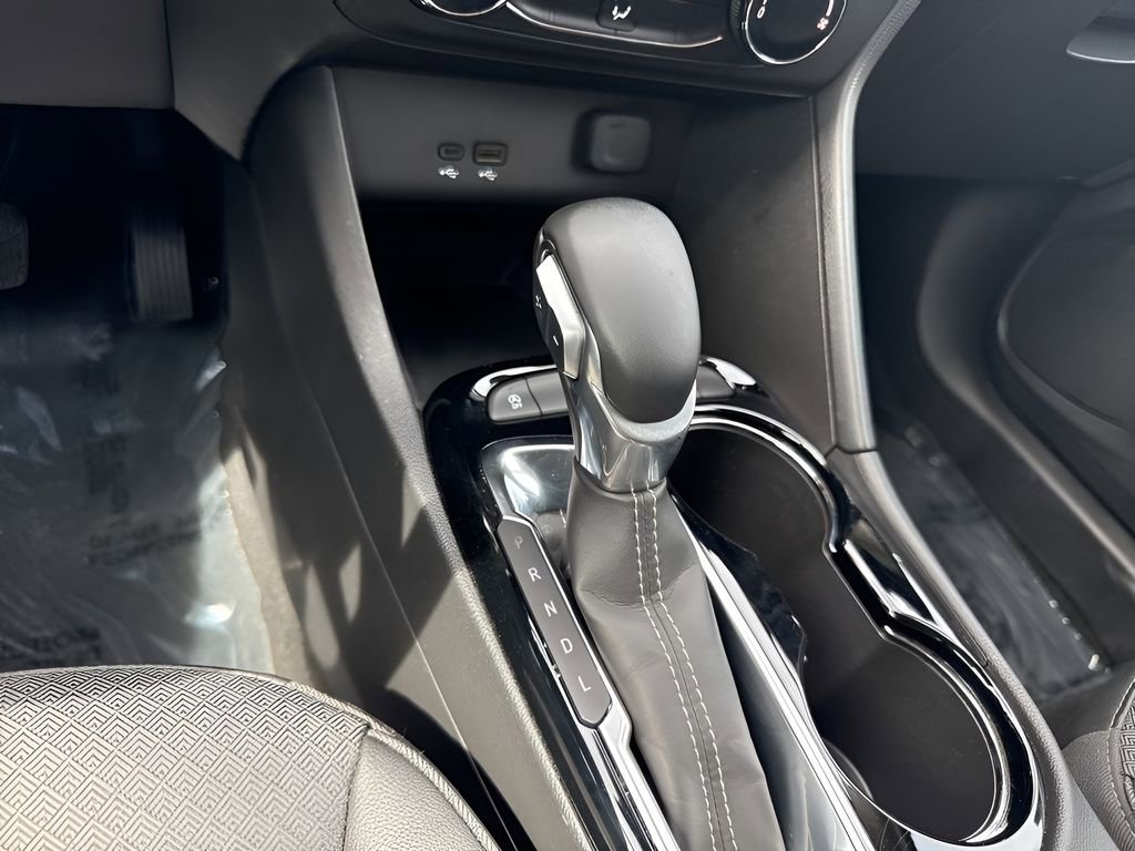 Used 2025 Buick Encore GX Preferred image 15