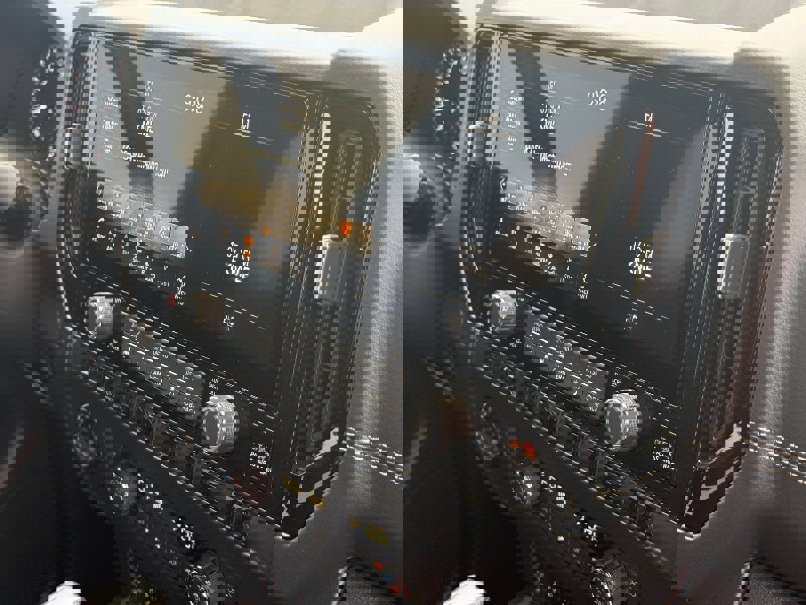 New 2026 Nissan Frontier SV w/ All-Weather Content Package image 13