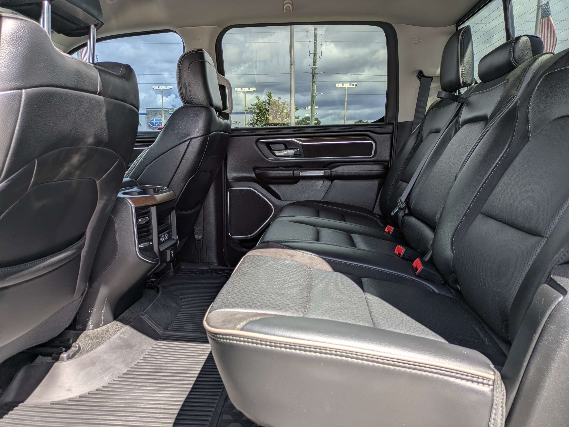 Used 2022 RAM 1500 Laramie RWD image 13