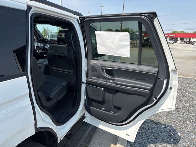 New 2026 Ford Expedition Platinum image 22
