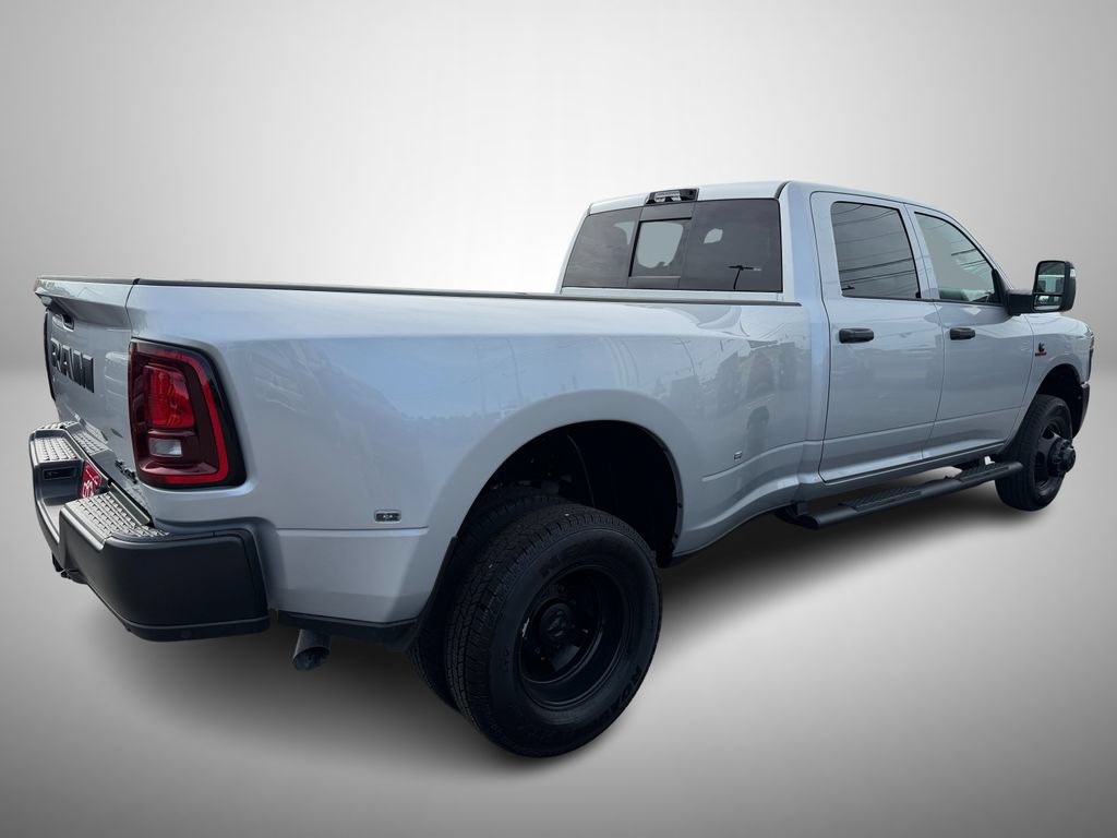 New 2026 RAM 3500 Tradesman AWD/4WD image 3