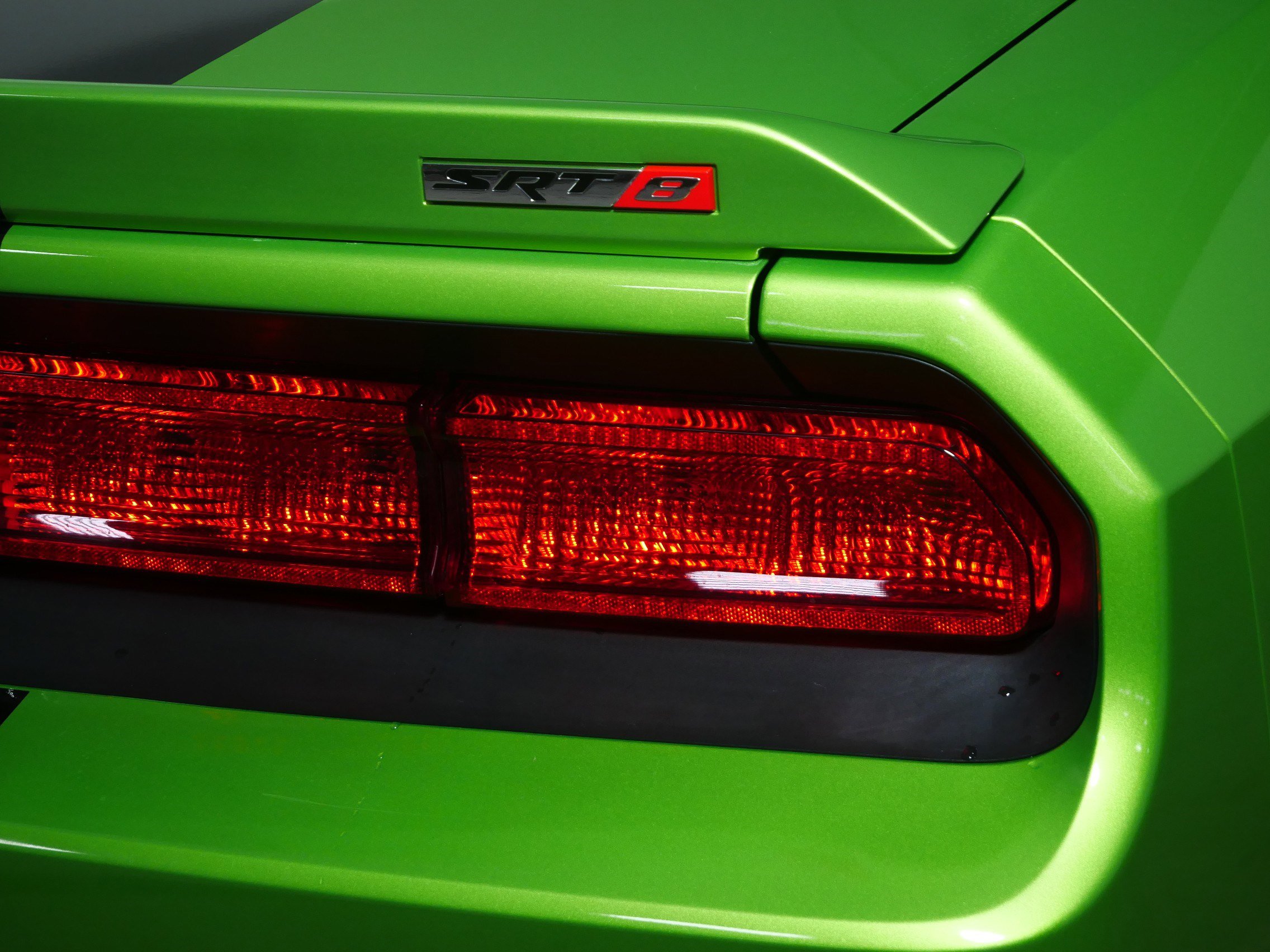 Used 2011 Dodge Challenger SRT8 w/ Green w/Envy Group image 17