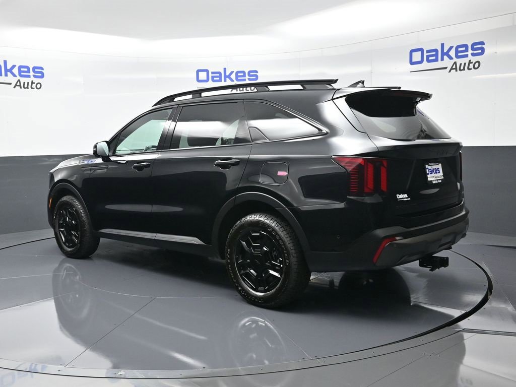 Certified 2025 Kia Sorento SX Prestige w/ Sage Leather Package image 6