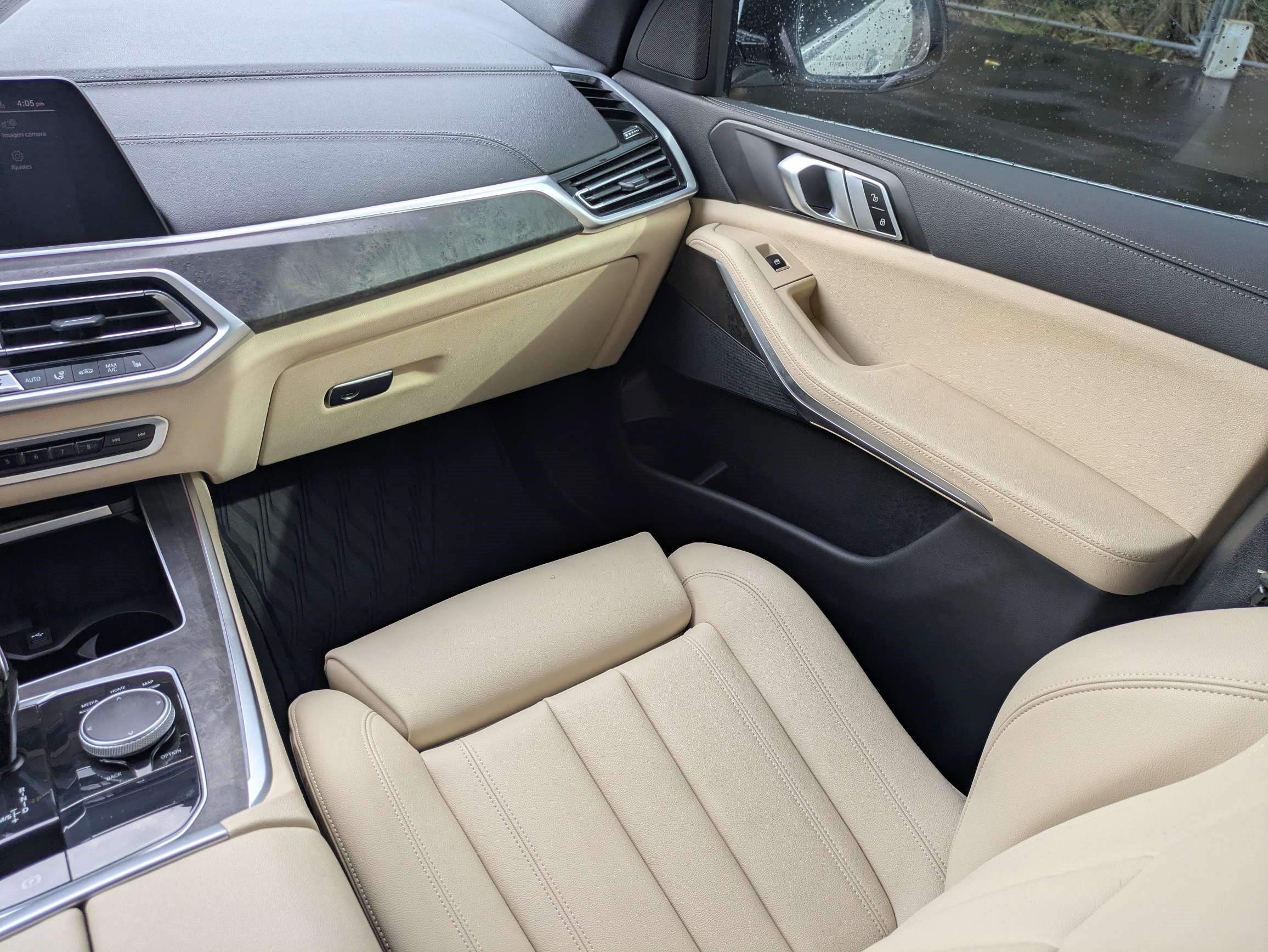 Used 2022 BMW X5 sDrive40i w/ Premium Package RWD image 18