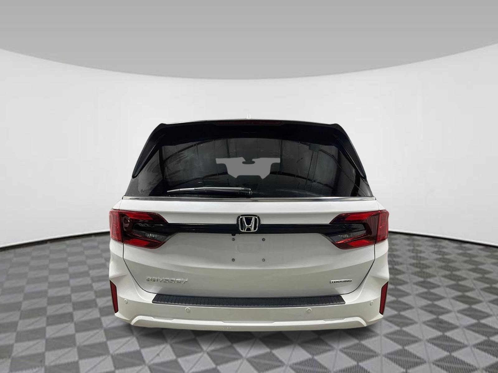 New 2026 Honda Odyssey Touring image 5