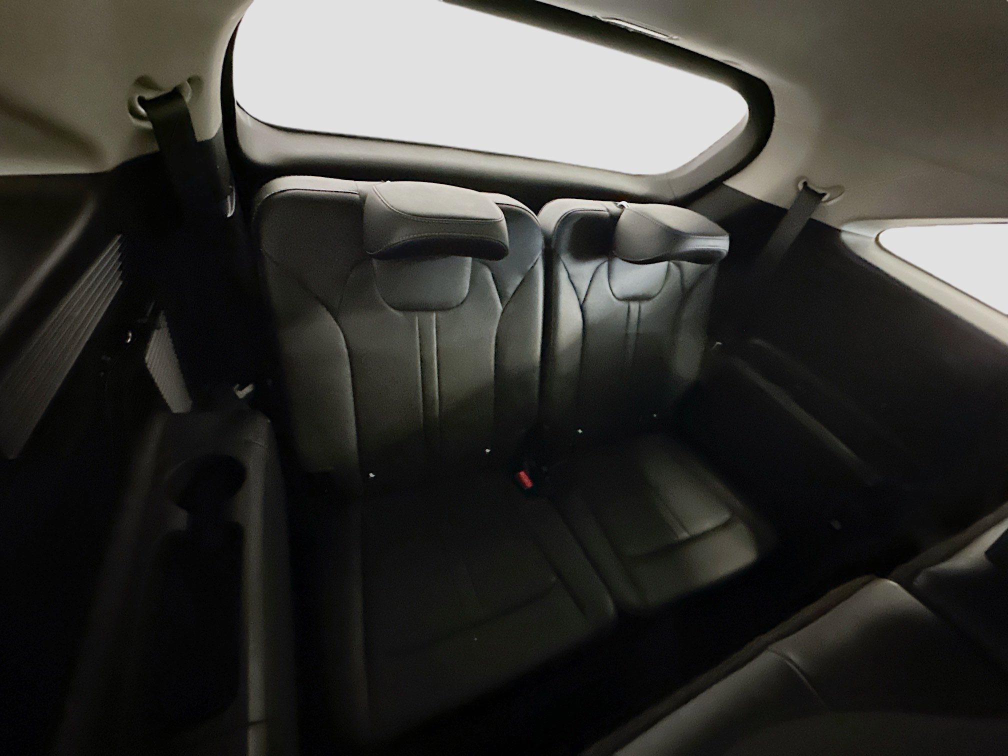 Used 2024 Kia Sorento S image 35