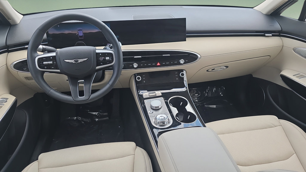 New 2026 Genesis GV70 2.5T AWD/4WD image 12