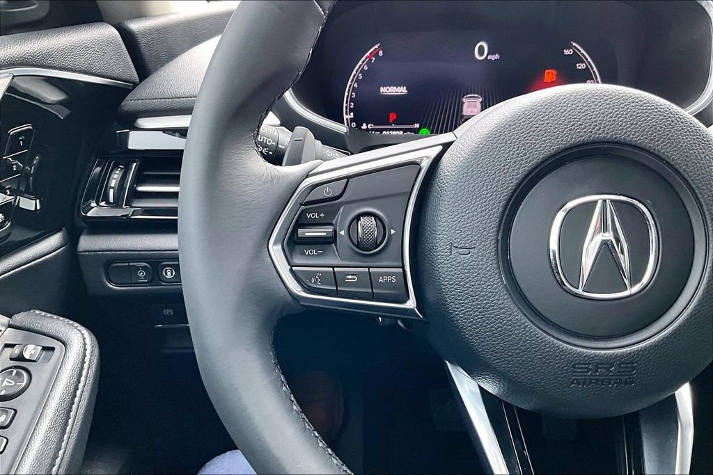 Used 2024 Acura MDX SH-AWD image 28