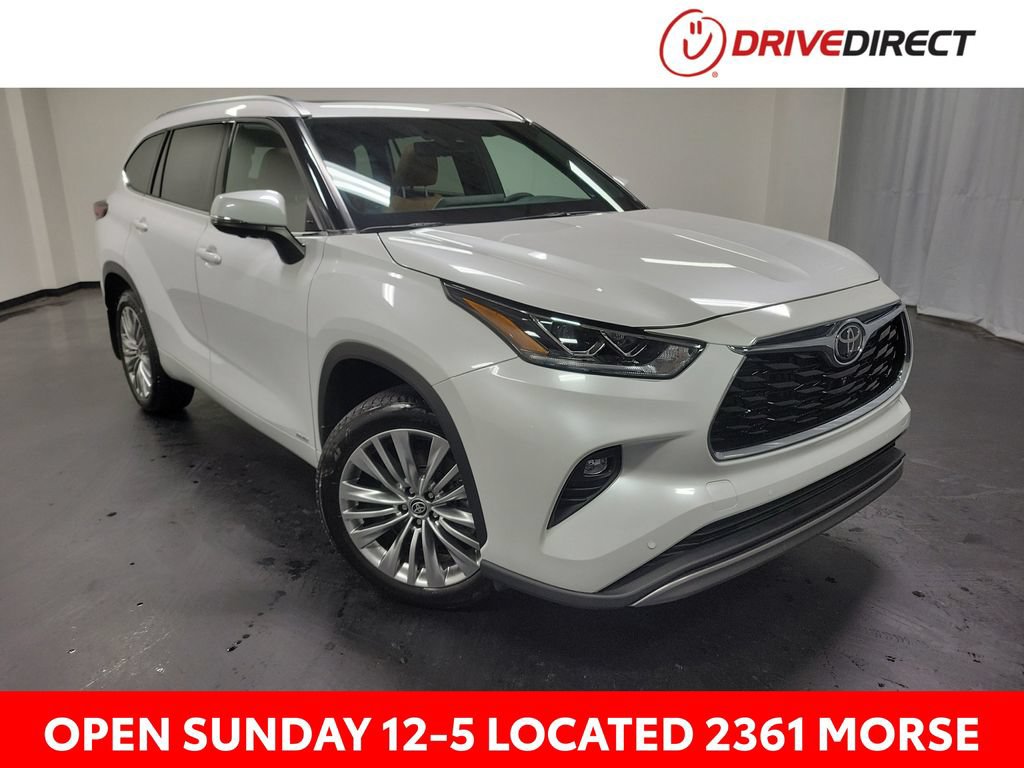 Used 2026 Toyota Highlander Platinum AWD/4WD image 1