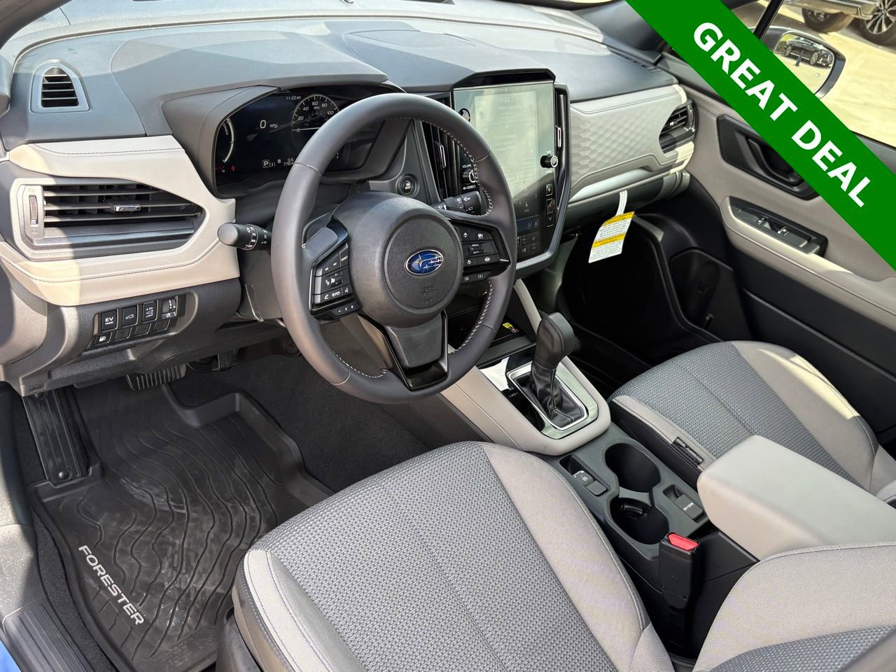Used 2025 Subaru Forester Premium image 17
