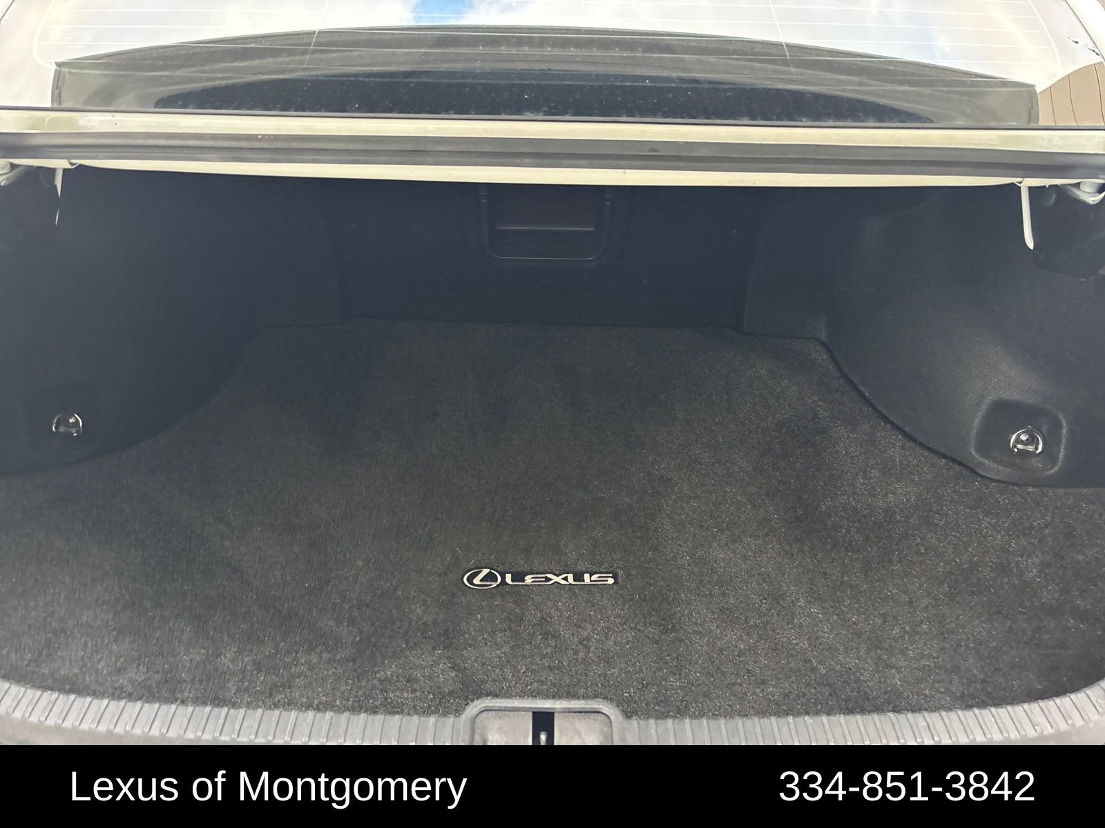 Used 2019 Lexus ES 300h image 24