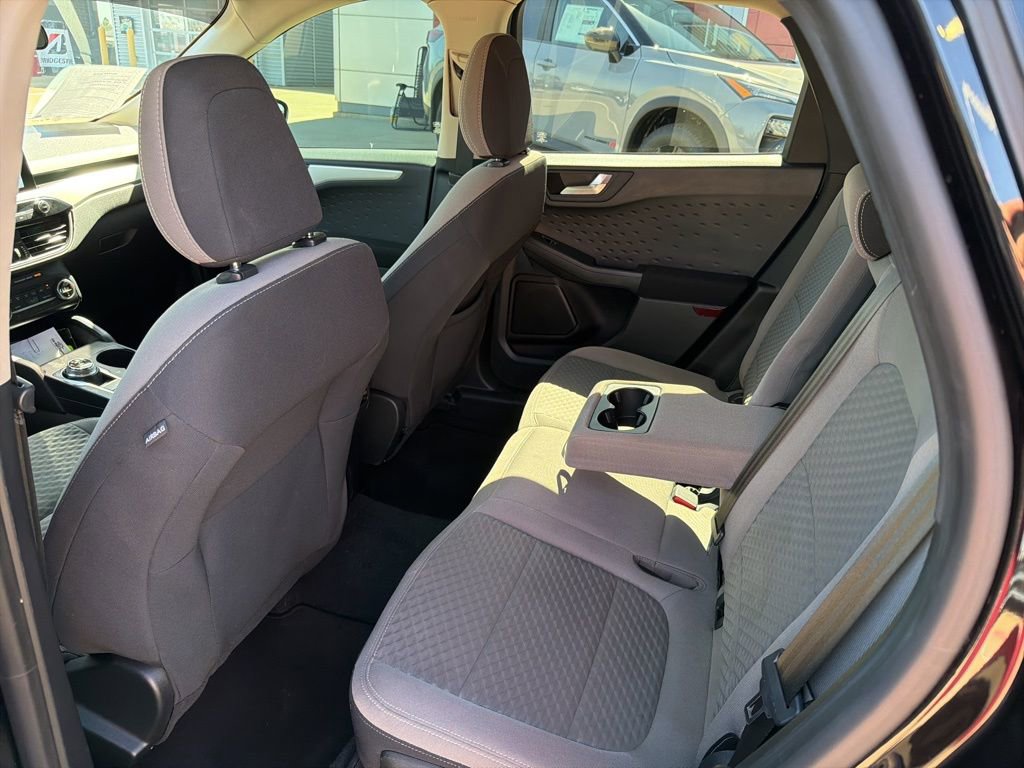 Used 2020 Ford Escape SE FWD image 17