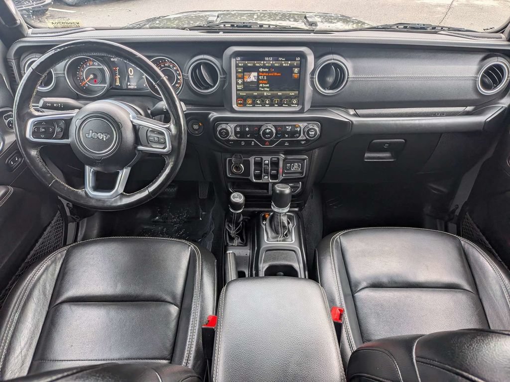 Used 2020 Jeep Gladiator Overland AWD/4WD image 14