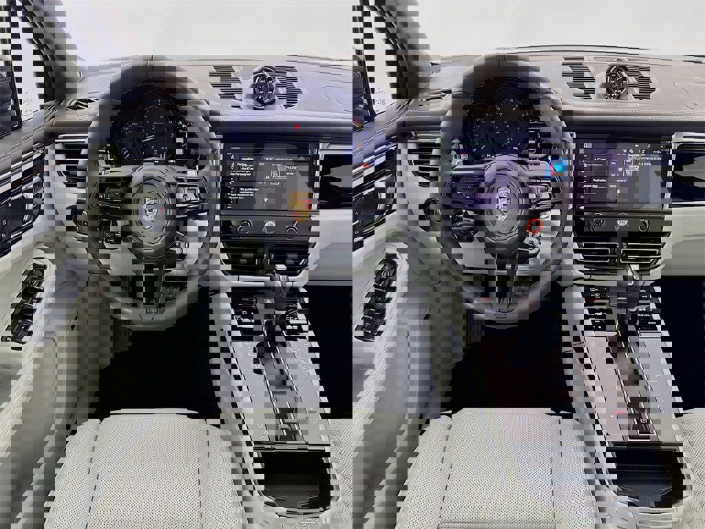 New 2026 Porsche Macan Turbo image 27