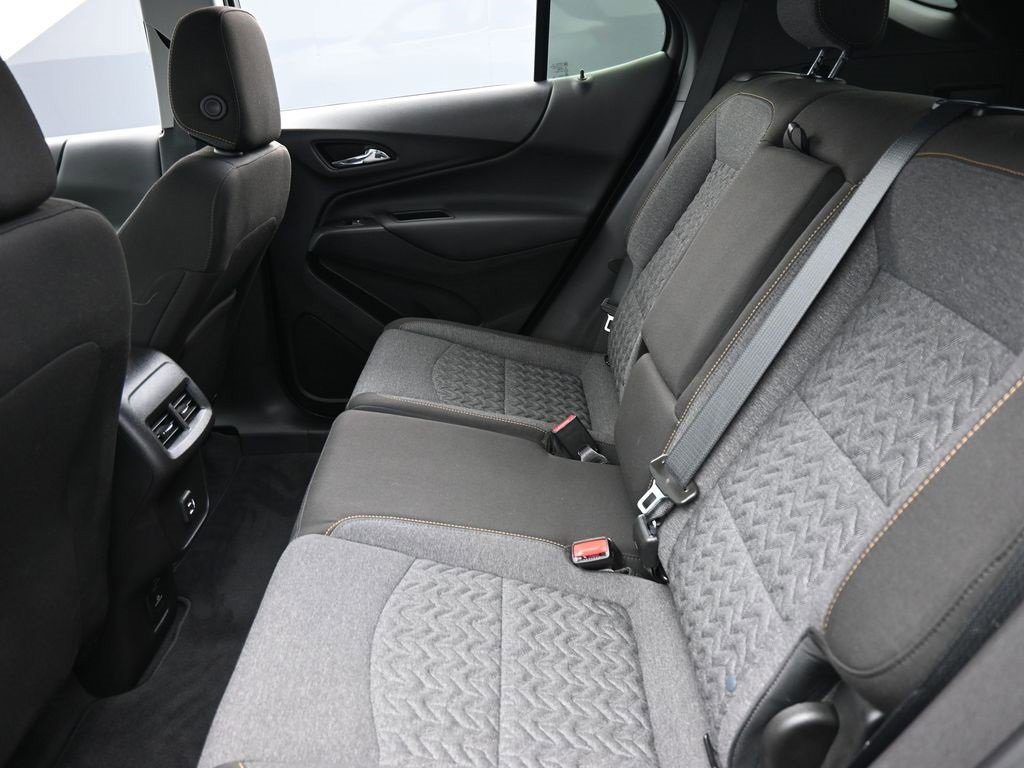 Used 2024 Chevrolet Equinox LT image 12