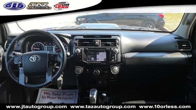 Used 2018 Toyota 4Runner TRD Off-Road Premium AWD/4WD image 17