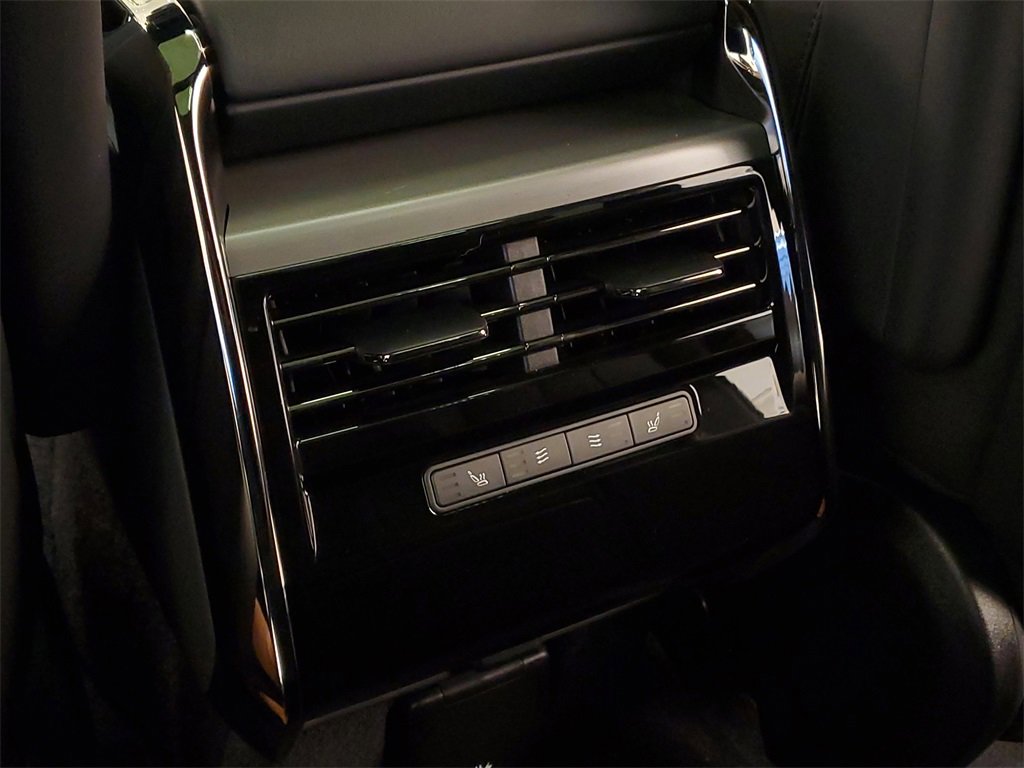 New 2025 Land Rover Range Rover Sport SE image 27