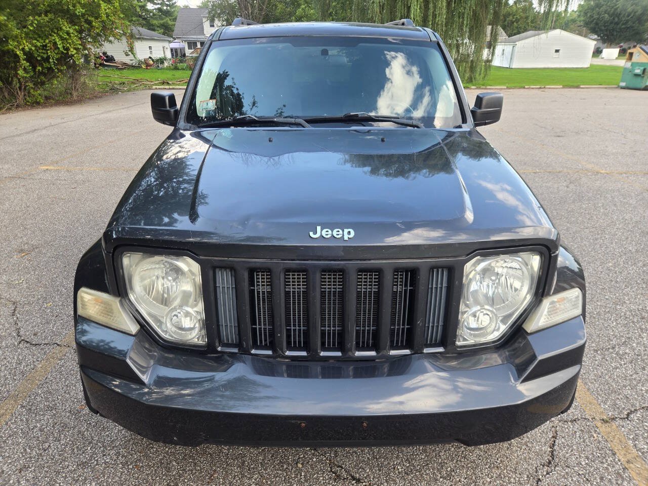 Used 2011 Jeep Liberty Sport w/ Popular Equipment Group AWD/4WD image 16