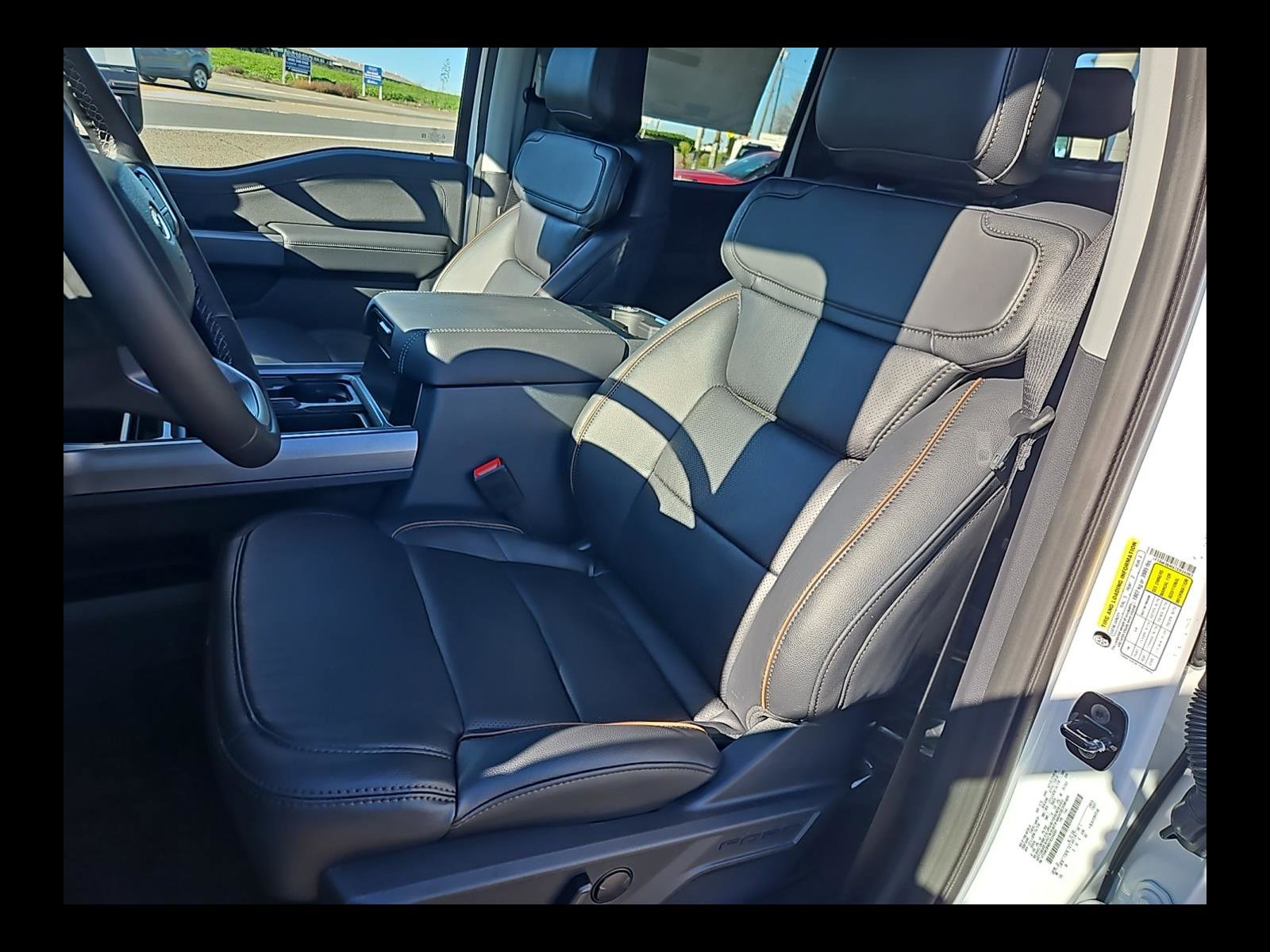 New 2026 Ford F350 Lariat w/ Lariat Ultimate Package image 28