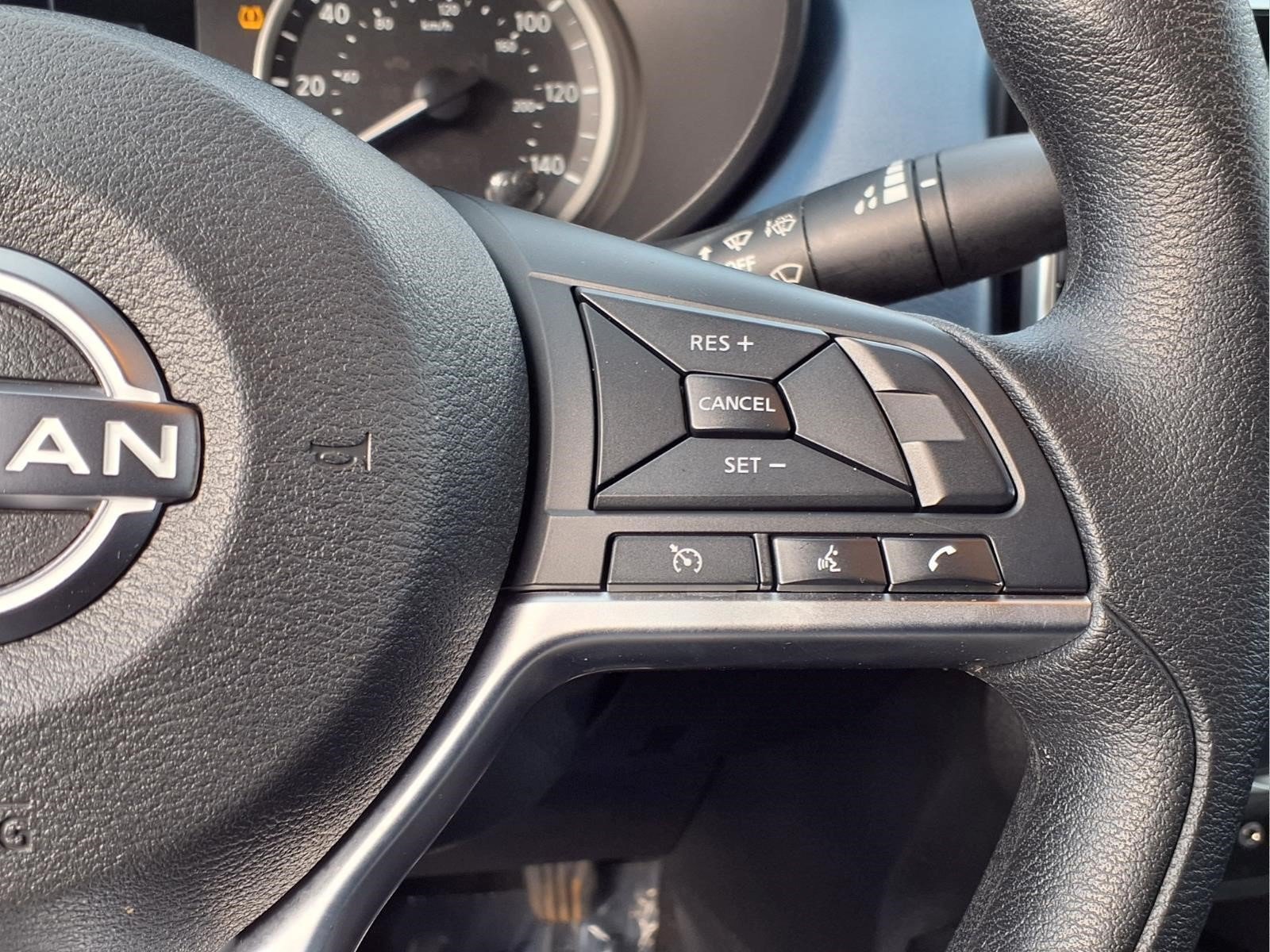 Used 2025 Nissan Versa SV FWD image 17
