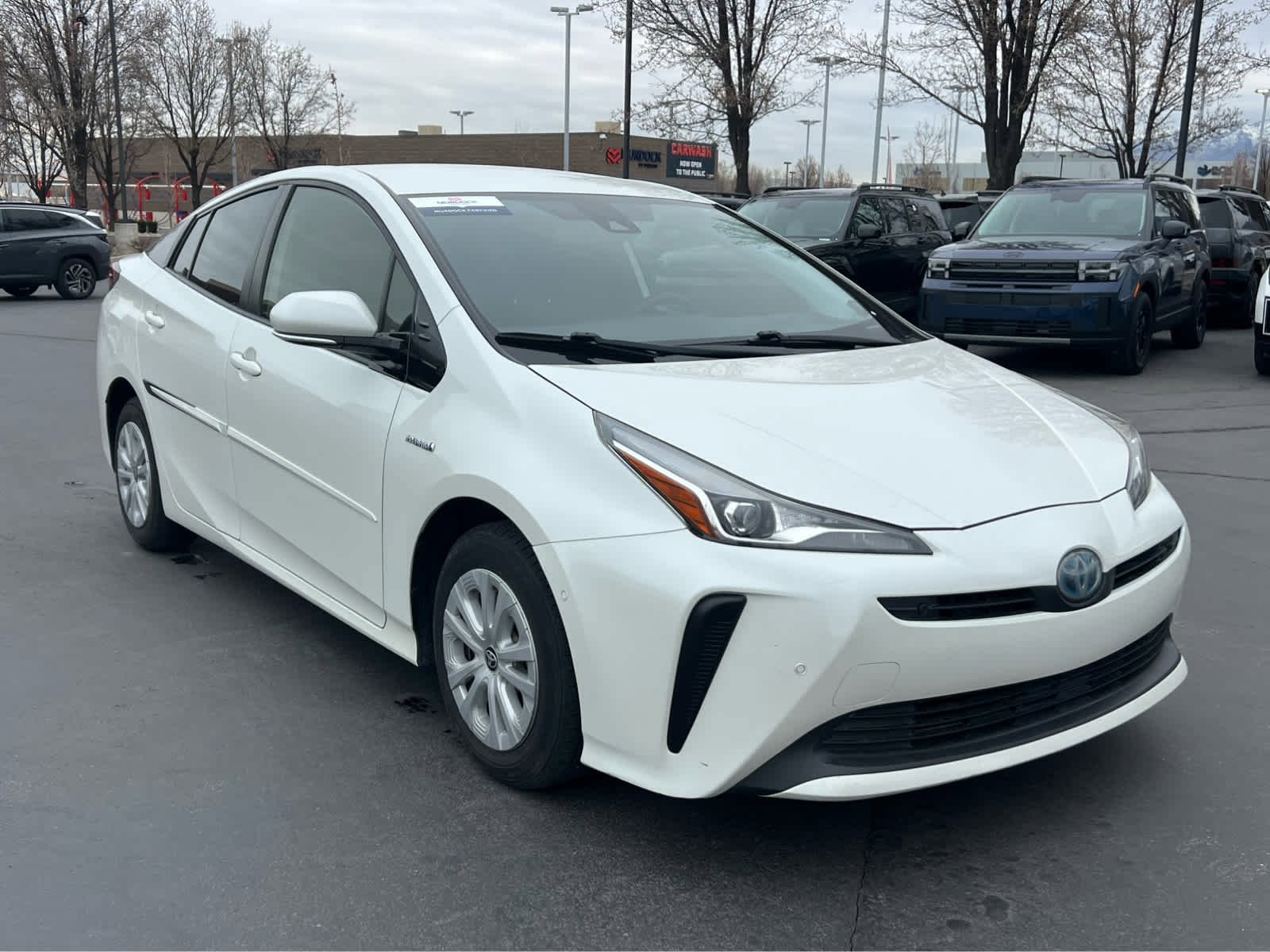Used 2019 Toyota Prius LE image 4