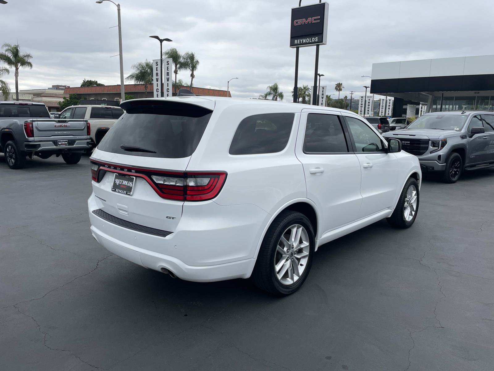 Used 2023 Dodge Durango GT RWD image 5