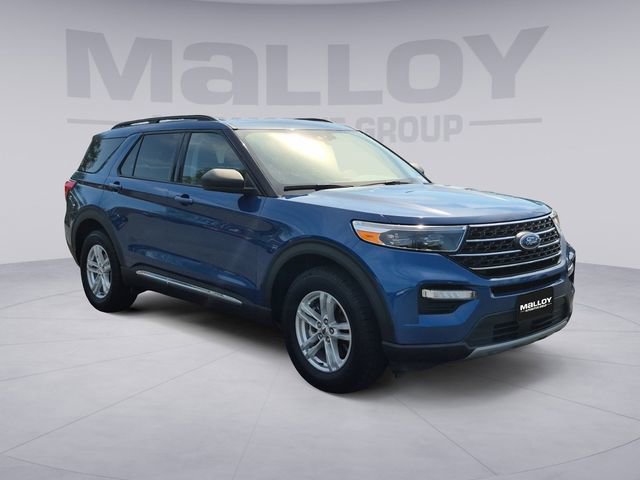 Used 2022 Ford Explorer XLT w/ Equipment Group 202A image 7