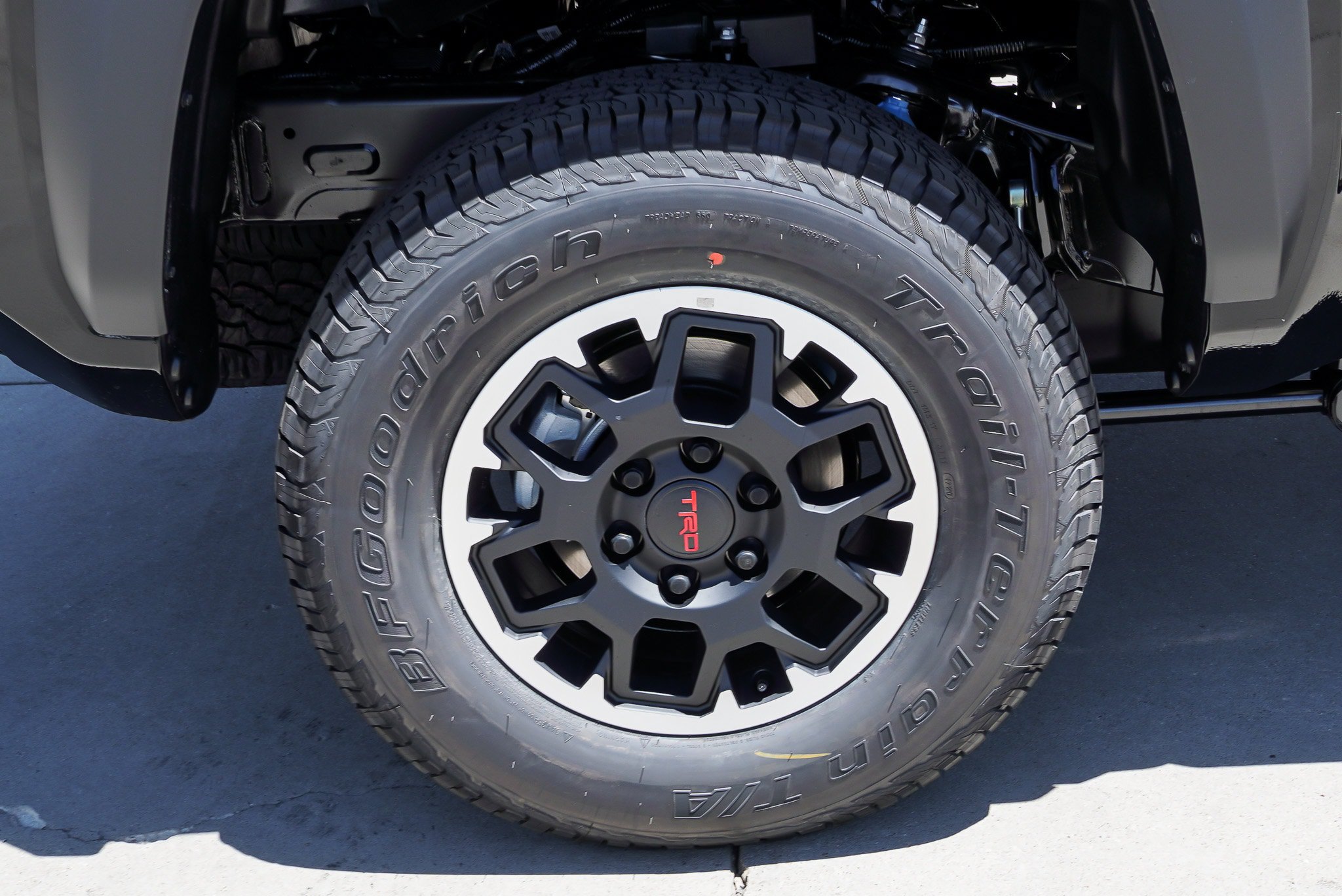 New 2026 Toyota Tacoma TRD Off-Road AWD/4WD image 11