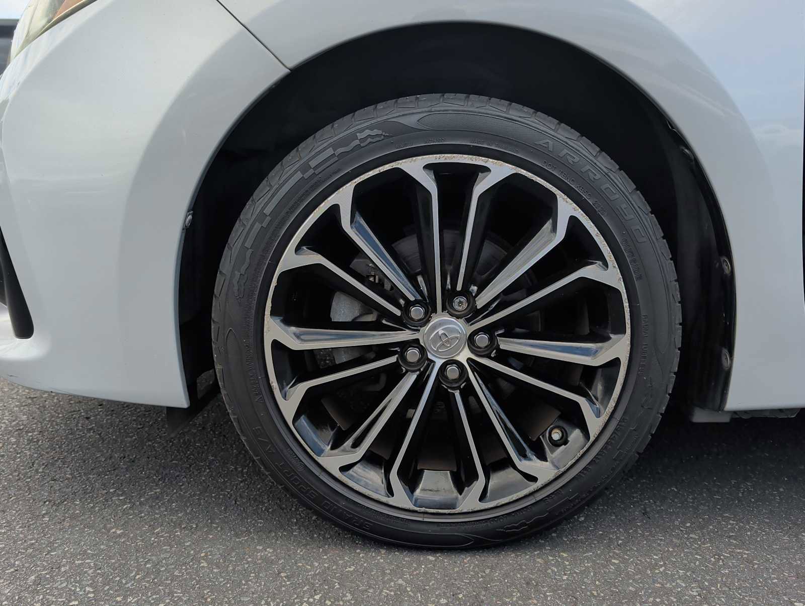 Used 2016 Toyota Corolla S FWD image 17