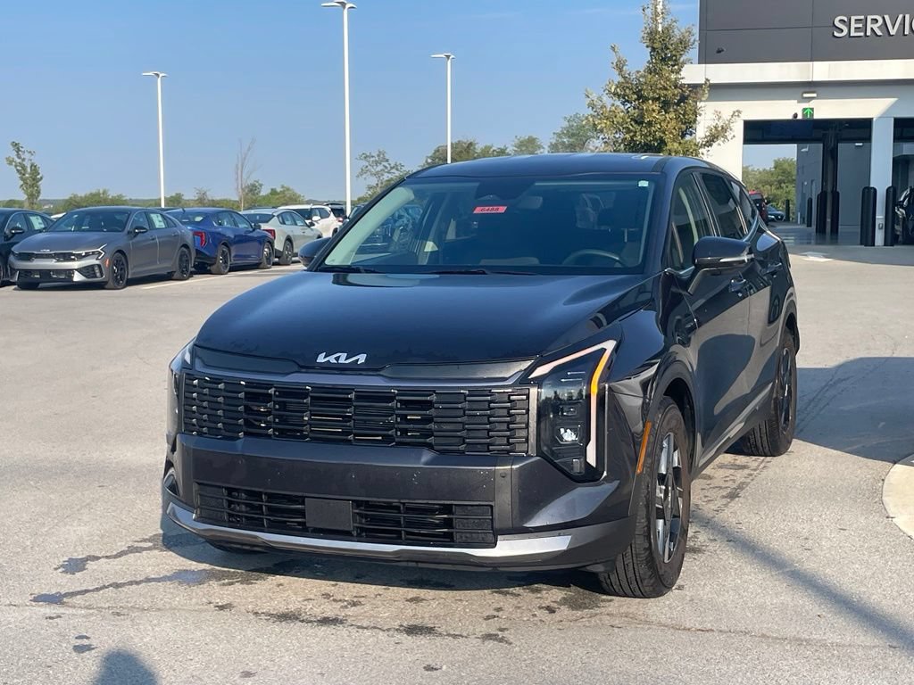 New 2026 Kia Sportage LX w/ LX Convenience Package FWD image 3
