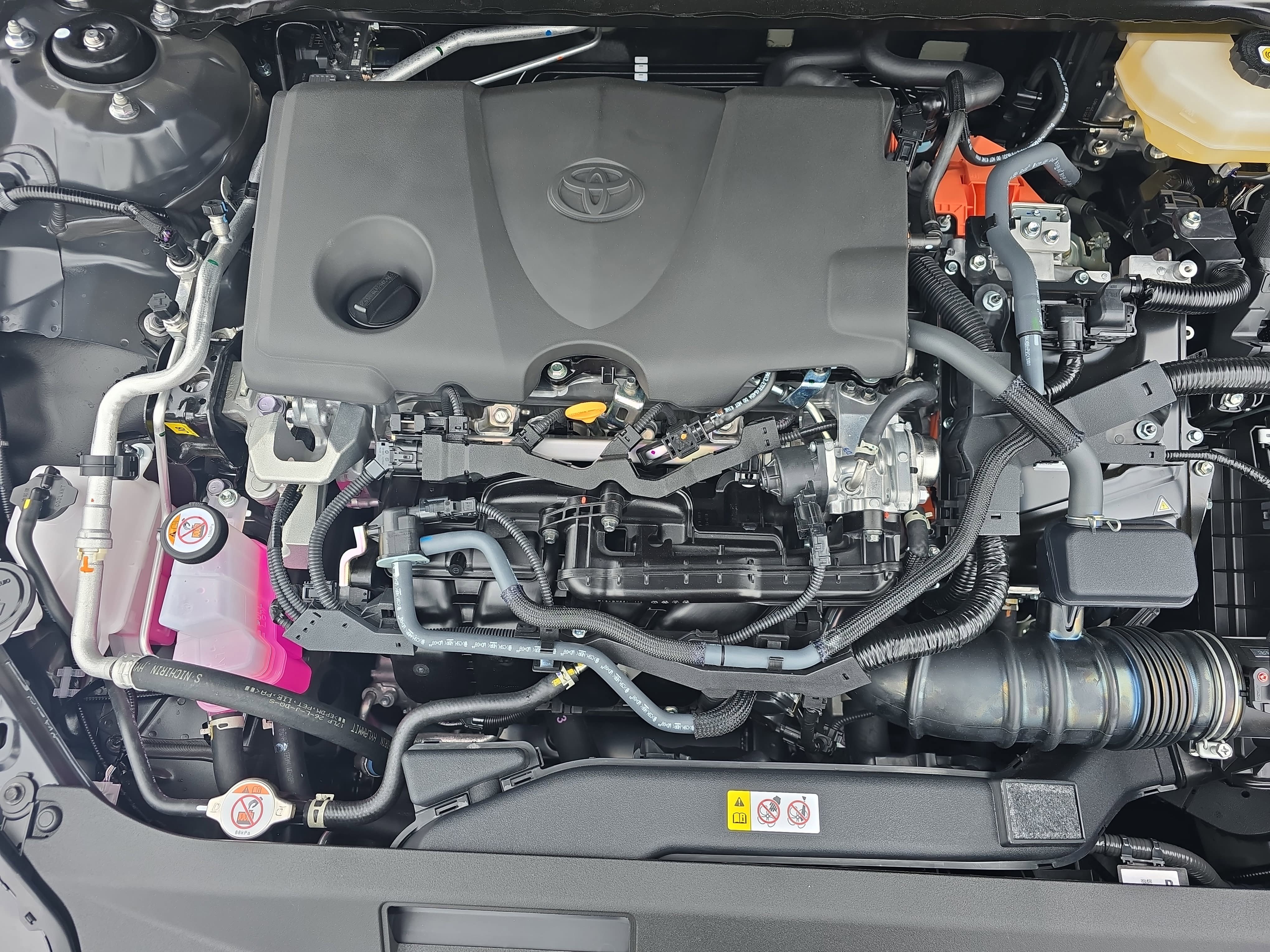 Used 2026 Toyota Camry XLE w/ Premium Plus Package FWD image 27