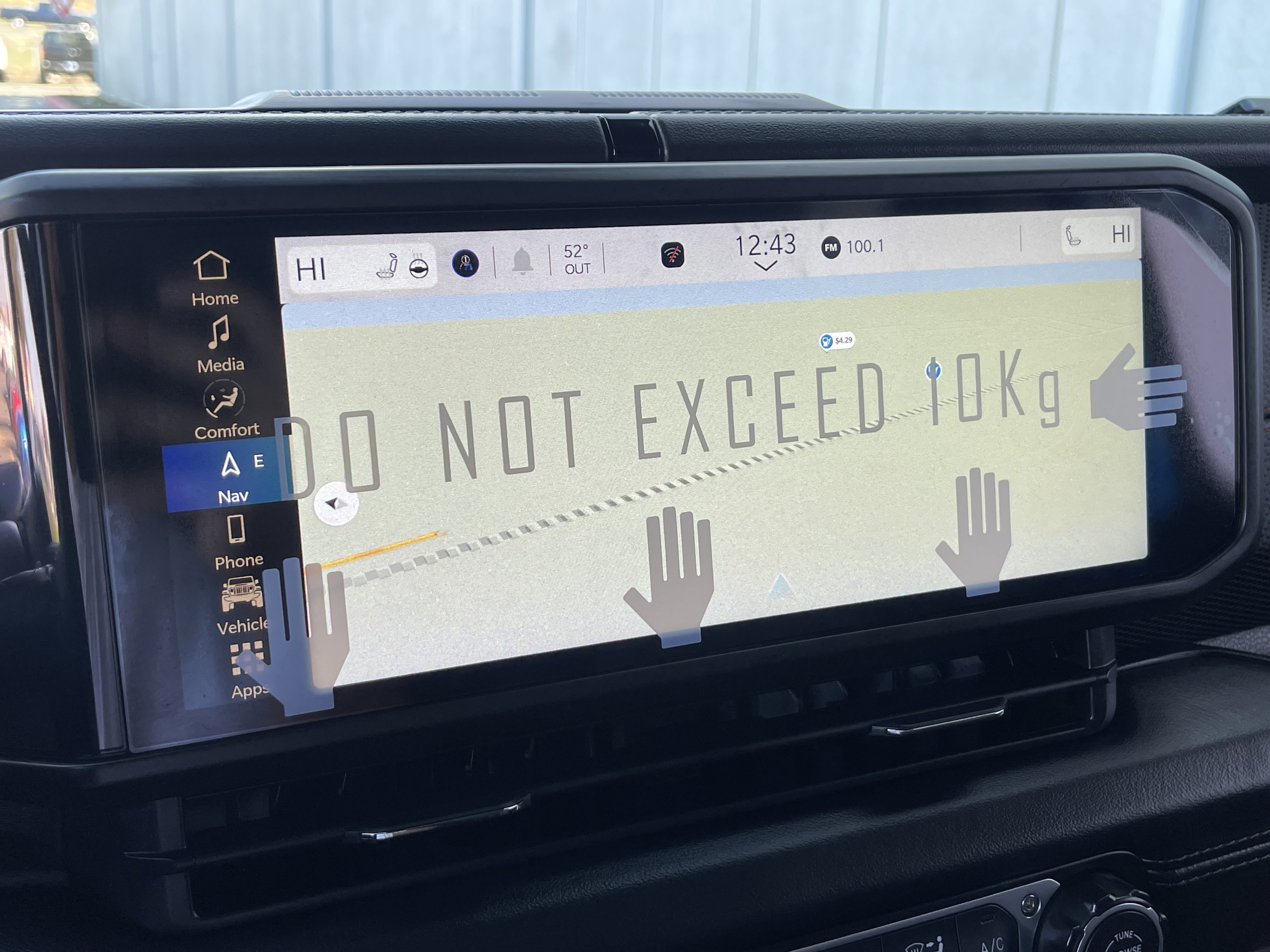 New 2026 Jeep Wrangler Unlimited Rubicon w/ Technology Group image 36