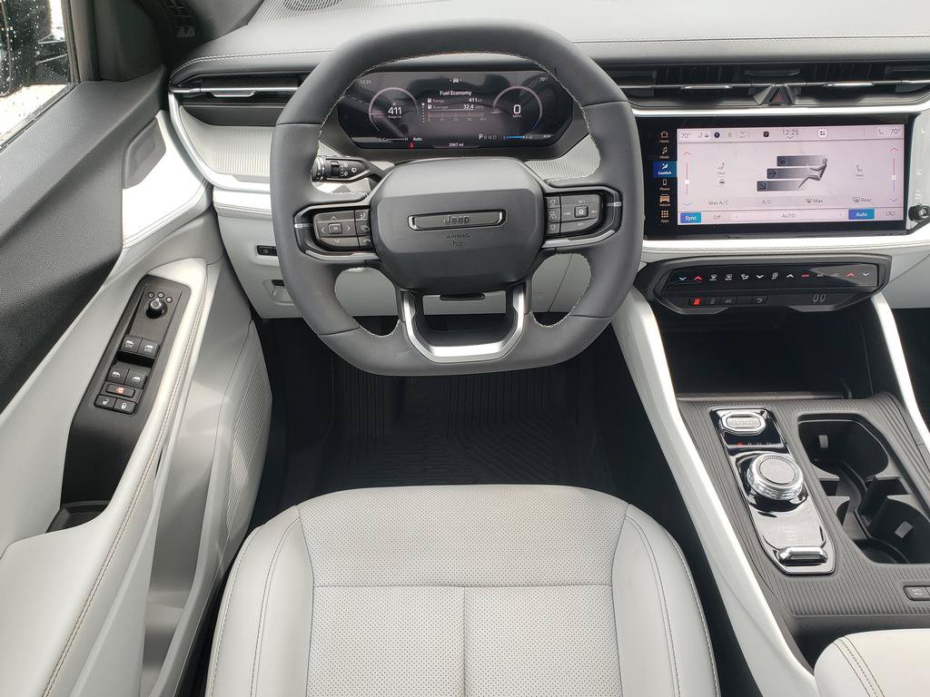 New 2026 Jeep Cherokee Limited AWD/4WD image 17